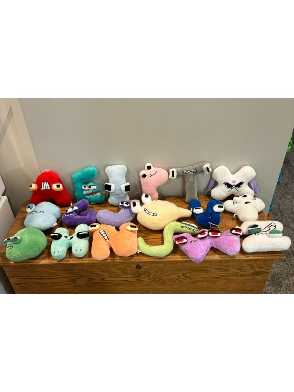 ALPHABET LORE Plush Lot 18 Letters Multicolor Stuffed Toys